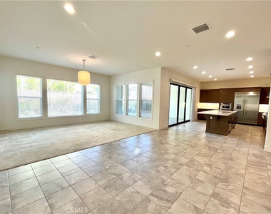 12040 Estrella Place - Photo Thumbnail 1