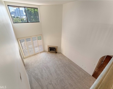 1567 Westholme - Photo Thumbnail 15