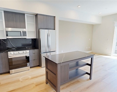 21010 Erwin Street - Photo Thumbnail 58