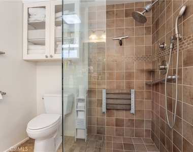 19308 Lemarsh Street - Photo Thumbnail 27