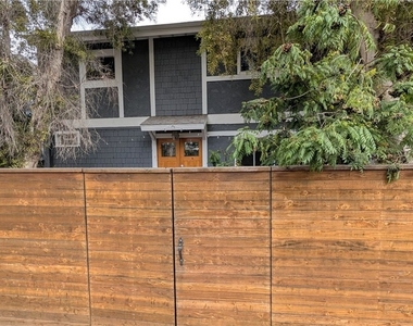 872 Lucile Avenue - Photo Thumbnail 3