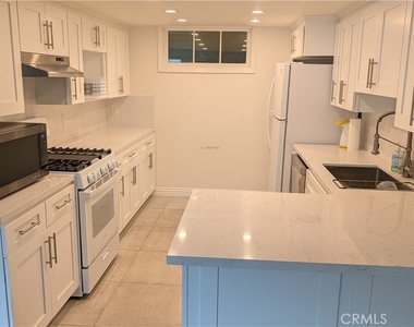872 Lucile Avenue - Photo Thumbnail 10