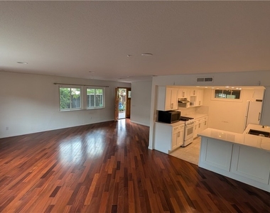 872 Lucile Avenue - Photo Thumbnail 12