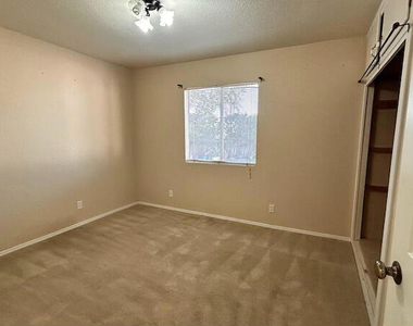 1222 W Avenue J15 - Photo Thumbnail 4