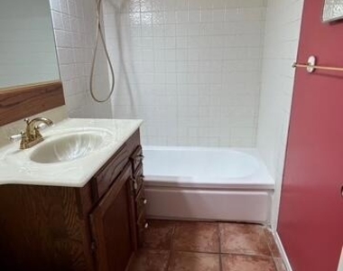 1222 W Avenue J15 - Photo Thumbnail 7