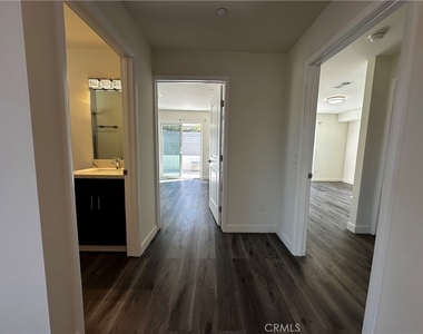 4410 Bowman Blvd - Photo Thumbnail 3