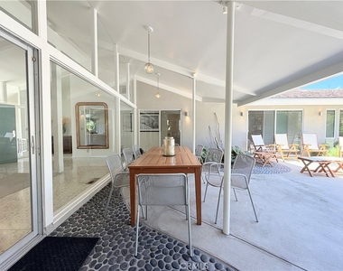 2490 Monaco Drive - Photo Thumbnail 15