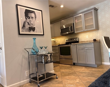 510 N Villa Court - Photo Thumbnail 21