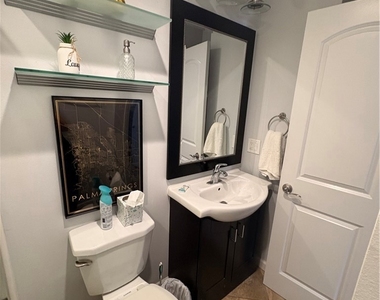 510 N Villa Court - Photo Thumbnail 22