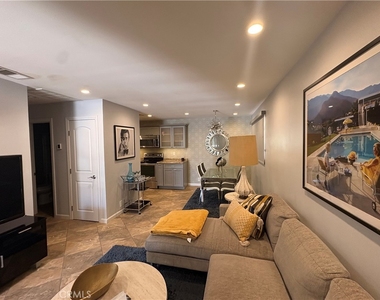 510 N Villa Court - Photo Thumbnail 28