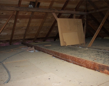 21636 Sawpit Canyon - Photo Thumbnail 35