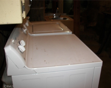 21636 Sawpit Canyon - Photo Thumbnail 40
