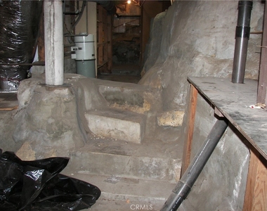 21636 Sawpit Canyon - Photo Thumbnail 41