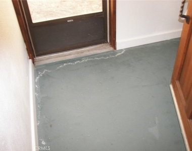 21636 Sawpit Canyon - Photo Thumbnail 7