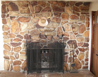 21636 Sawpit Canyon - Photo Thumbnail 33