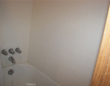 21636 Sawpit Canyon - Photo Thumbnail 22