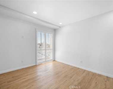 116 W Maple - Photo Thumbnail 21