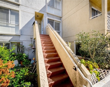 116 W Maple - Photo Thumbnail 2