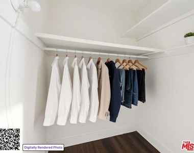2611 W Orchard Avenue - Photo Thumbnail 5
