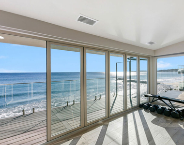 25216 Malibu Road - Photo Thumbnail 3