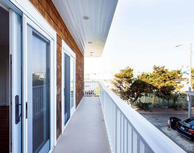 702 Pacific Ave. - Photo Thumbnail 37