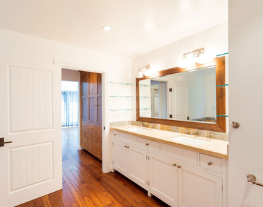 702 Pacific Ave. - Photo Thumbnail 23