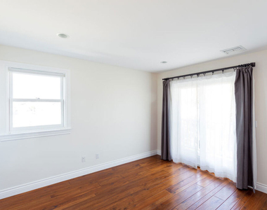 702 Pacific Ave. - Photo Thumbnail 28