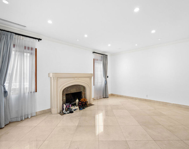 9033 Cresta Drive - Photo Thumbnail 5