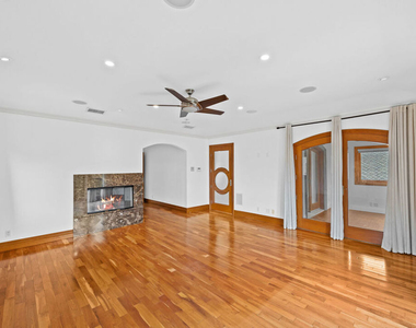 9033 Cresta Drive - Photo Thumbnail 25