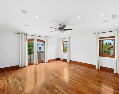 9033 Cresta Drive - Photo Thumbnail 24