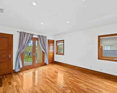 9033 Cresta Drive - Photo Thumbnail 36