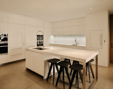 9344 Nightingale Drive - Photo Thumbnail 21