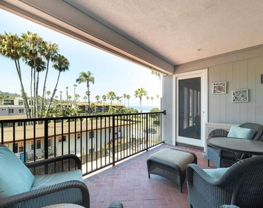 8263 Camino Del Oro - Photo Thumbnail 8