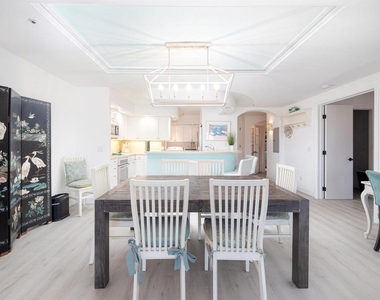8263 Camino Del Oro - Photo Thumbnail 5