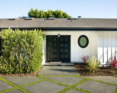 18013 Sea Reef Drive - Photo Thumbnail 1