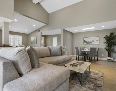 363 San Remo Street - Photo Thumbnail 8