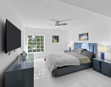 7369 Orangewood Lane - Photo Thumbnail 19