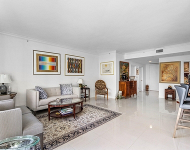 500 Se Mizner Boulevard - Photo Thumbnail 8