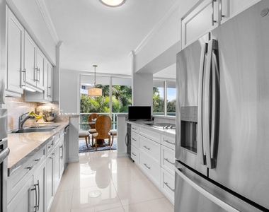 500 Se Mizner Boulevard - Photo Thumbnail 9