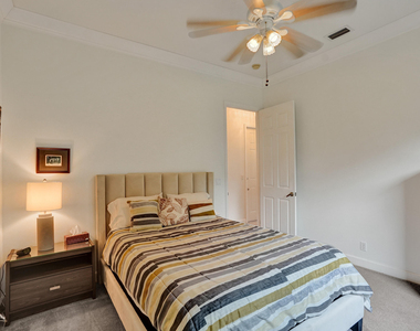 15910 Lindbergh Lane - Photo Thumbnail 16