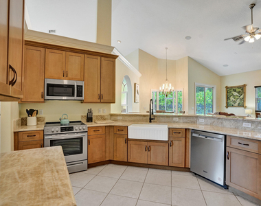 15910 Lindbergh Lane - Photo Thumbnail 30