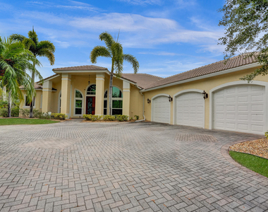 15910 Lindbergh Lane - Photo Thumbnail 3