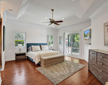 15910 Lindbergh Lane - Photo Thumbnail 18
