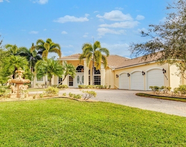 15910 Lindbergh Lane - Photo Thumbnail 6