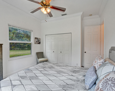 15910 Lindbergh Lane - Photo Thumbnail 46