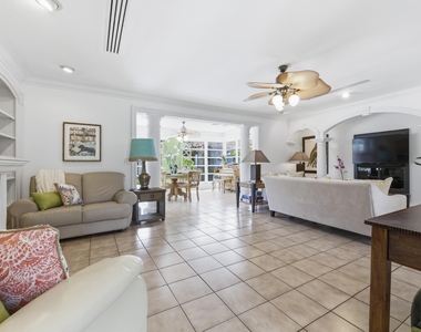 4268 Maurice Drive - Photo Thumbnail 33