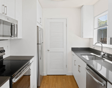 850 Davit Ln. - Photo Thumbnail 7