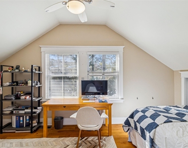 38 Baycrest Avenue - Photo Thumbnail 9
