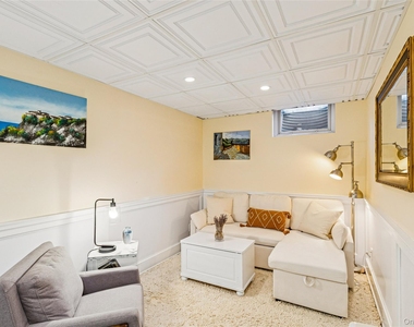 38 Baycrest Avenue - Photo Thumbnail 17