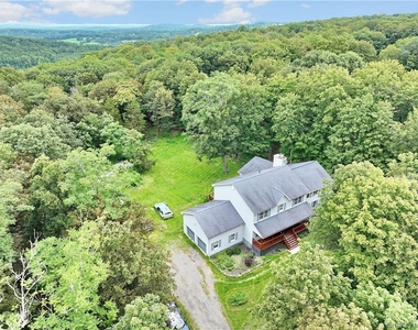 80 Old Quaker Hill Road - Photo Thumbnail 13